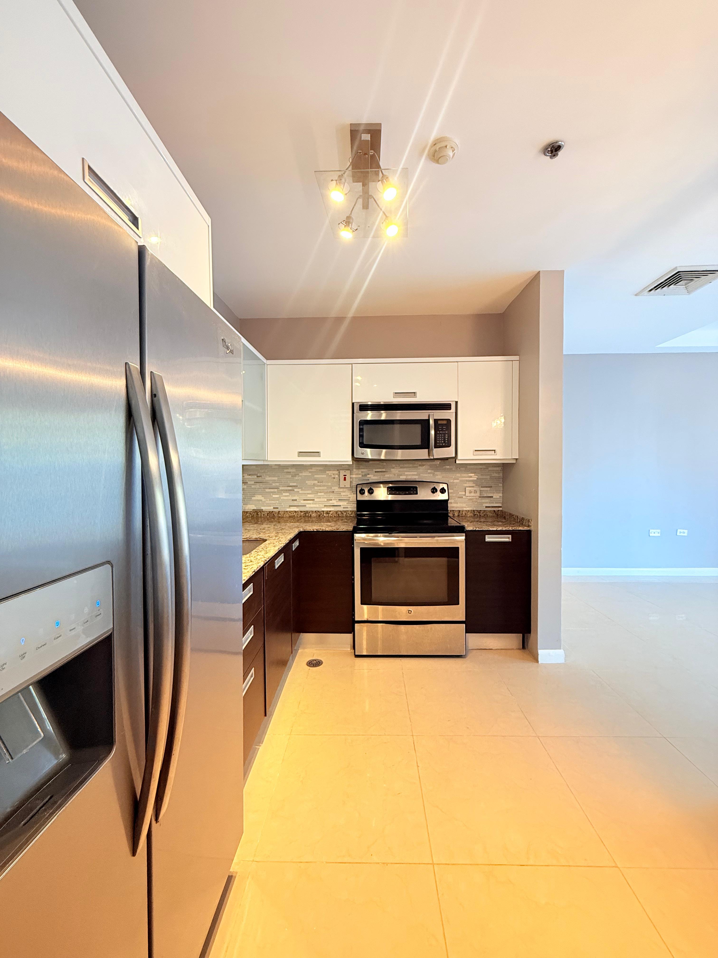2 Bedroom Apartment For Rent, West Hills, Petit Valley.